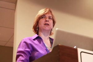 Vivian Schiller, ex-president/CEO of NPR and ex-general manager of NYTimes.com, speaks during the 12th International Symposium on Online Journalism on Apr. 1, 2011. (Knight Center/Flickr)