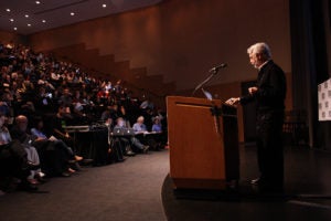 George Lewis, from NBC News, and Richard Gingras, head of news products at Google, respond to questions by audience members at the 13th Online Symposium on Online Journalism on Apr. 20, 2012. (Knight Center)