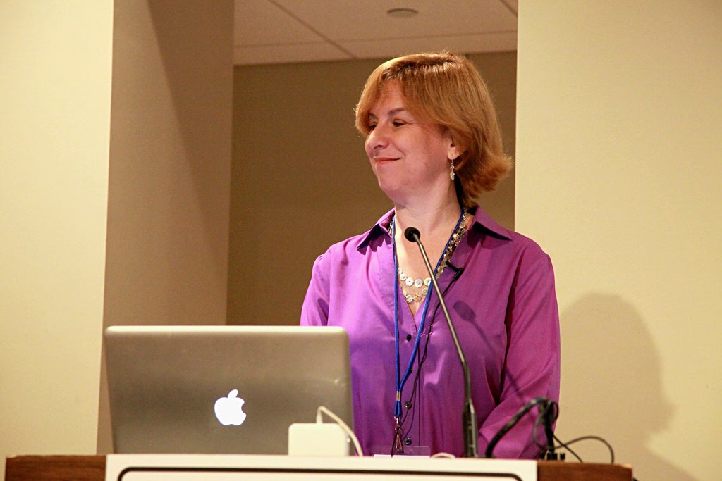 Knight Center Local news, apps, and new ideas by old orgs make Vivian