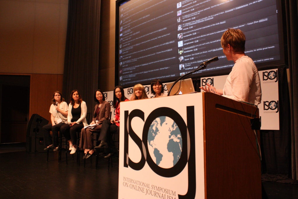 Regina Lawrence moderates the research panel, "Measuring today's news consumption" at the 13th International Symposium on Online Journalism on Apr. 20, 2012 (Knight Center)