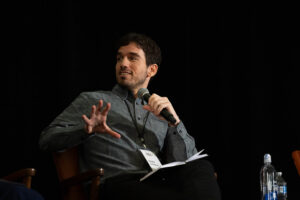 Nicolás Grossman discusses AI at the 25th ISOJ.